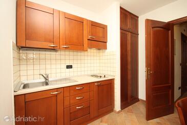 Seaside apartments with a swimming pool Trogir - 7561