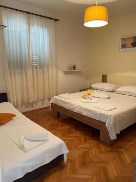 Apartmanok a tenger mellett Pisak, Omis - 7570