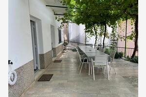 Prostorný apartmán Pisak Prostorný apartmán Pisak, Omiš (A-7570-c(