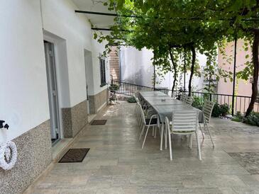Apartmanok a tenger mellett Pisak, Omis - 7570