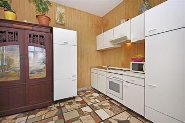 Appartamenti accanto al mare Punta Lunga - Dugi Rat, Almissa - Omiš - 7575