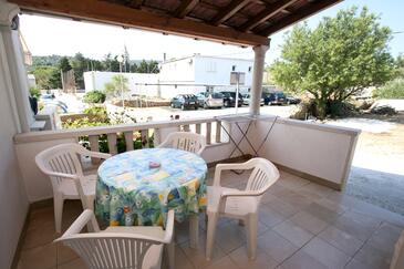 Apartamenty z parkingiem Povlja, Brač - 759