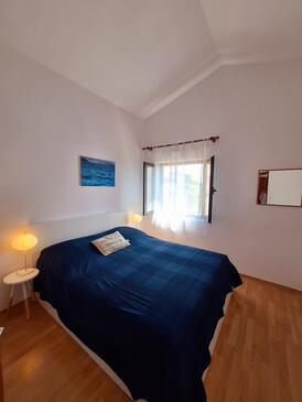 Apartamente cu parcare Vodice - 7604