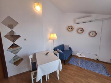 Apartamente cu parcare Vodice - 7604