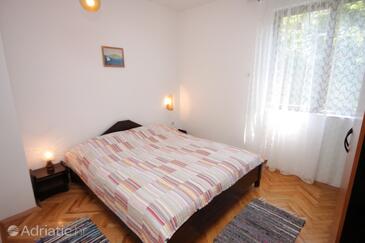 Apartmaji s parkingom Klenovica, Novi Vinodolski - 7605