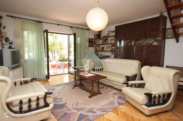 Apartmaji s parkingom Klenovica, Novi Vinodolski - 7605