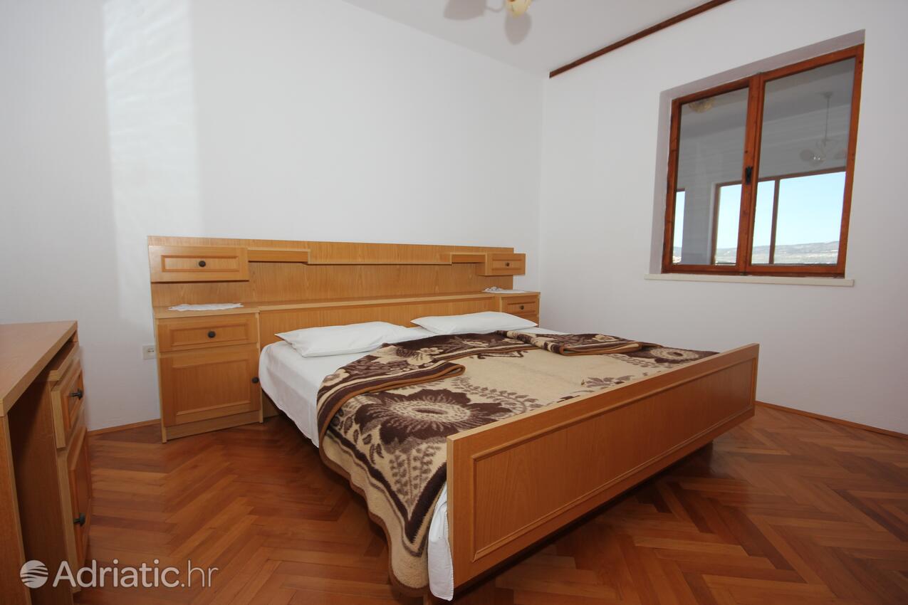 Apartmanok családok részére medencével Razanj, Rogoznica - 7606
