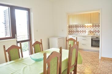 Family-friendly apartments with swimming pool Ražanj, Rogoznica - 7606