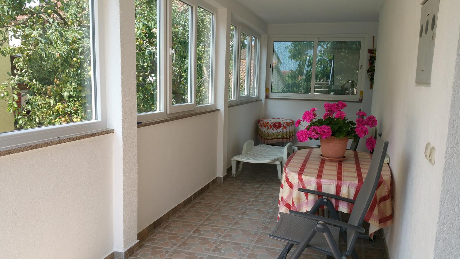 Family-friendly apartments with swimming pool Pula - 7610