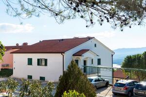 Apartments with parking space Rabac, Labin - 7621