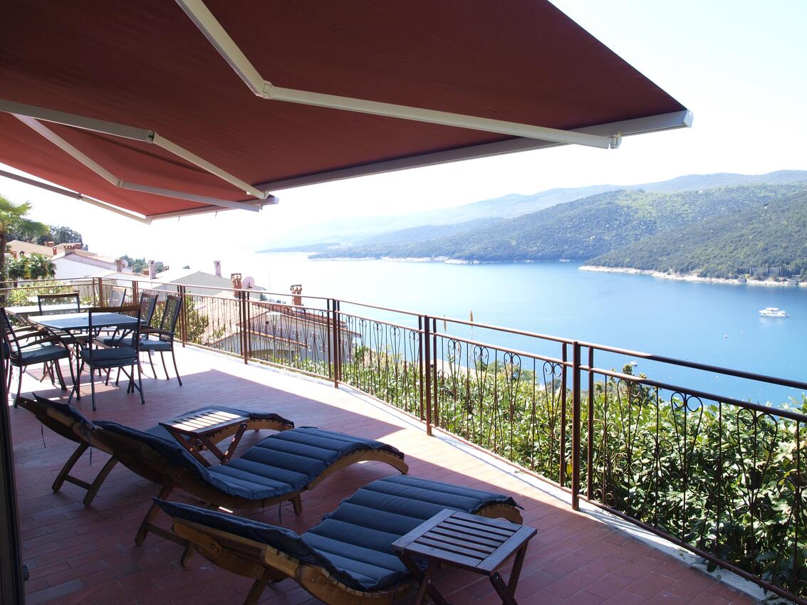 Apartments with parking spaces Rabac, Labin - 7629