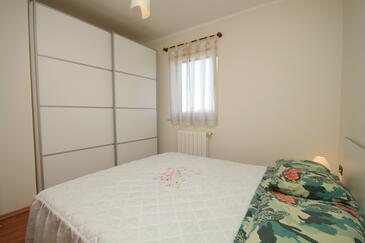 Apartments with terrace Pula, Istria