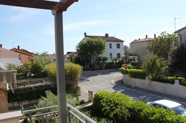 Apartments with terrace Pula, Istria