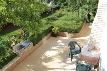 Apartments with terrace Pula, Istria