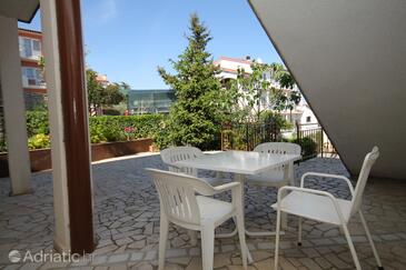 Apartments with parking space Pula - 7647