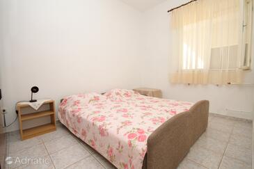 Apartmaji s parkingom Pula - 7647