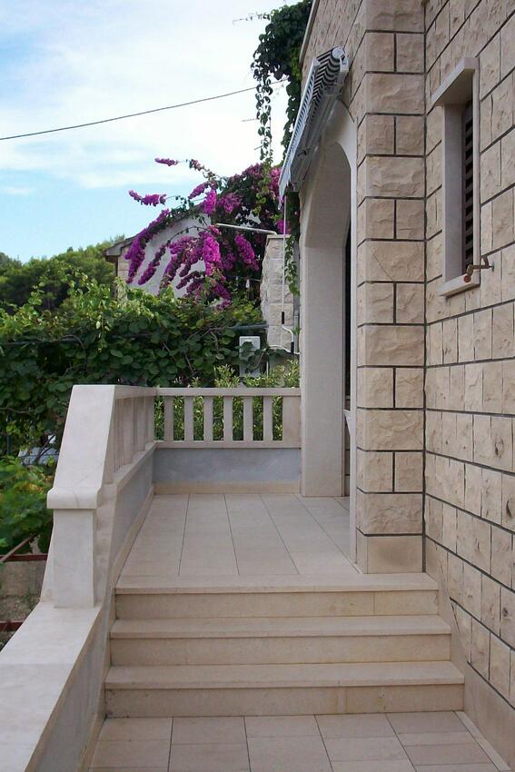 A-765-a - Alloggi privati - Appartamenti con parcheggio Postire - Postira, Brazza - Brač