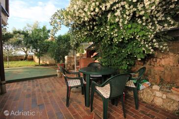 Appartamenti con parcheggio Vinkuran, Pola - Pula - 7653