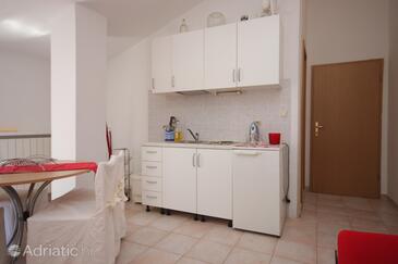 Apartments with parking space Rovinj - 7656