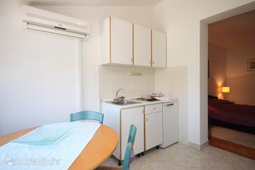Apartments with parking space Rovinj - 7656