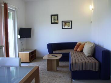 Apartamentos con parking Pula - 7665