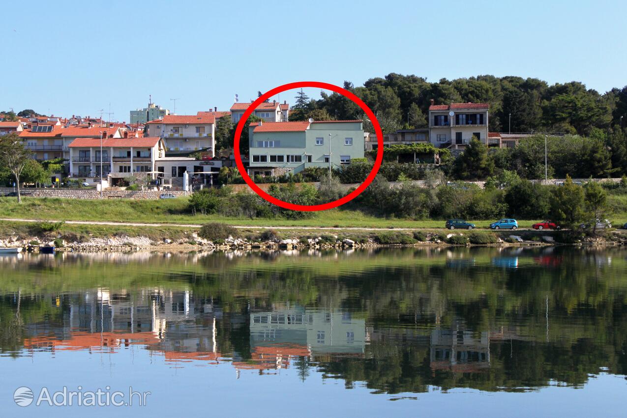 Apartmanok parkolóhellyel Pula - 7665