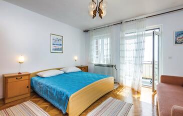 Apartmanok parkolóhellyel Lovran, Opátia - Opatija - 7673