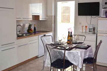 Apartmaji s parkingom Ravni, Labin - 7674