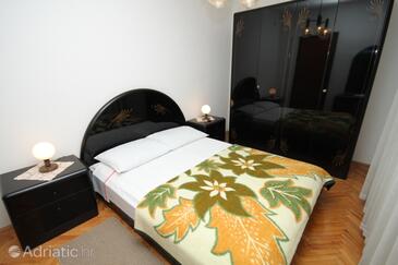 Apartmanok parkolóhellyel Pula - 7681