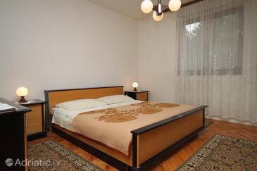 Apartmány s parkovištěm Pula - 7681