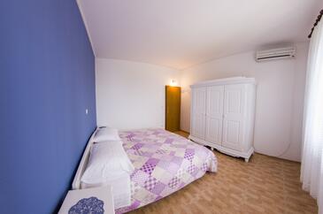 Apartamenty nad morzem z basenem Puntinak, Brač - 769