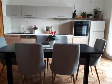 Ferienwohnungen mit Parkplatz Opric, Opatija - 7695