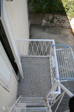 Апартаменты у моря Омиш - Omiš - 771