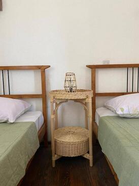 Appartamenti accanto al mare Maslinica, Solta - 772