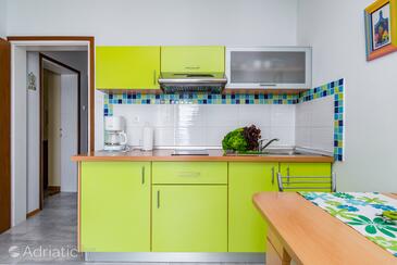 Apartments by the sea Medveja, Opatija - 7720