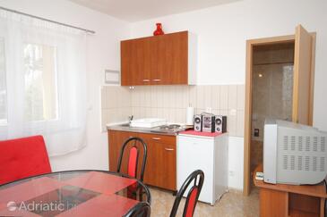 Apartmaji s parkingom Medveja (Opatija) - 7721