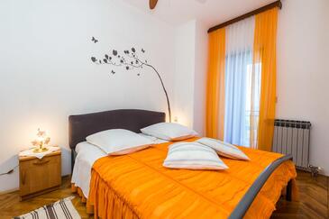 Apartments with parking space Kraj, Opatija - 7724