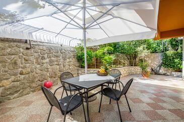 Ferienwohnungen mit Parkplatz Kraj, Opatija - 7724