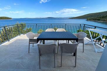 Apartments by the sea Maslinica, Šolta - 774