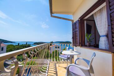 Ferienwohnungen am Meer Maslinica, Solta - 776