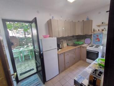 Apartments with parking space Ičići, Opatija - 7763