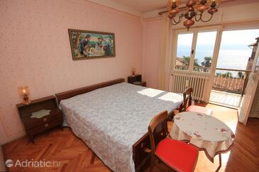 Apartmani s parkingom Lovran, Opatija - 7808