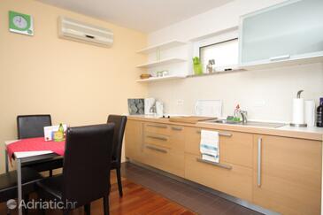 Apartments with parking space Opatija - Volosko, Opatija - 7832