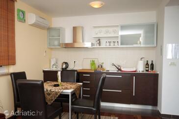Apartments with parking space Opatija - Volosko, Opatija - 7832