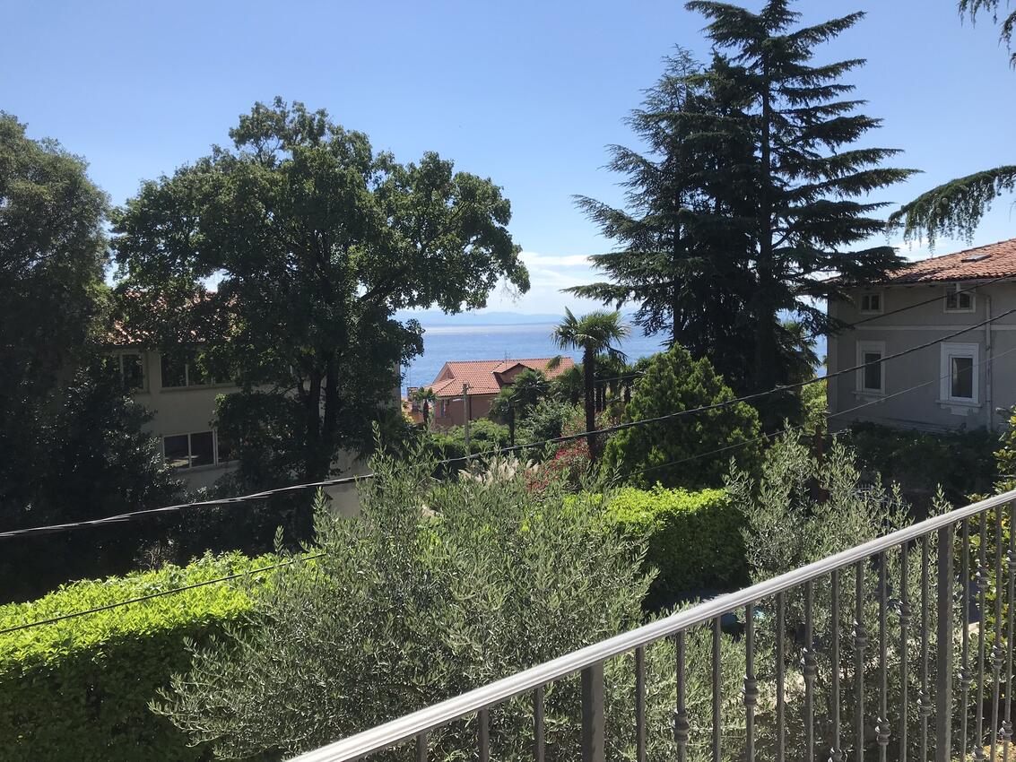A-7838-a - Private accommodation - Apartments with a parking space Lovran, Opatija
