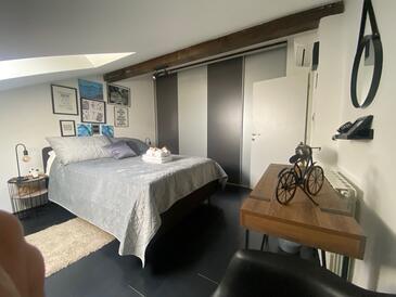 Ferienwohnungen mit Parkplatz Lovran, Opatija - 7838