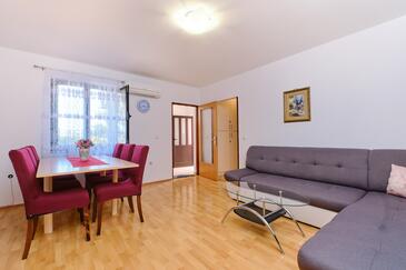 Apartmanok parkolóhellyel Cunski, Losinj - 7867
