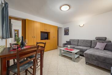 Apartments with parking space Lovran (Opatija) - 7869