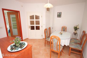 Apartmani s parkingom Ičići, Opatija - 7885