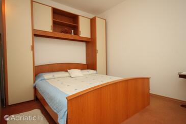 Apartments with parking space Opatija - 7896